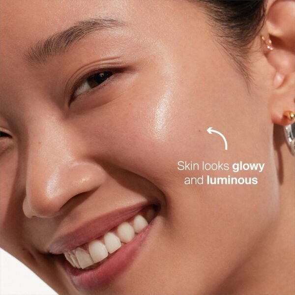 Supergoop! Glowscreen (SPF 40) - 0.5 fl oz - Glowy Primer + Broad Spectrum Tinted Sunscreen - Helps Filter Blue Light - Hydration - Hyaluronic Acid & Vitamin B5 - Image 4